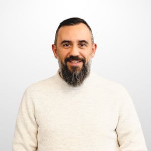 Cem Bahar