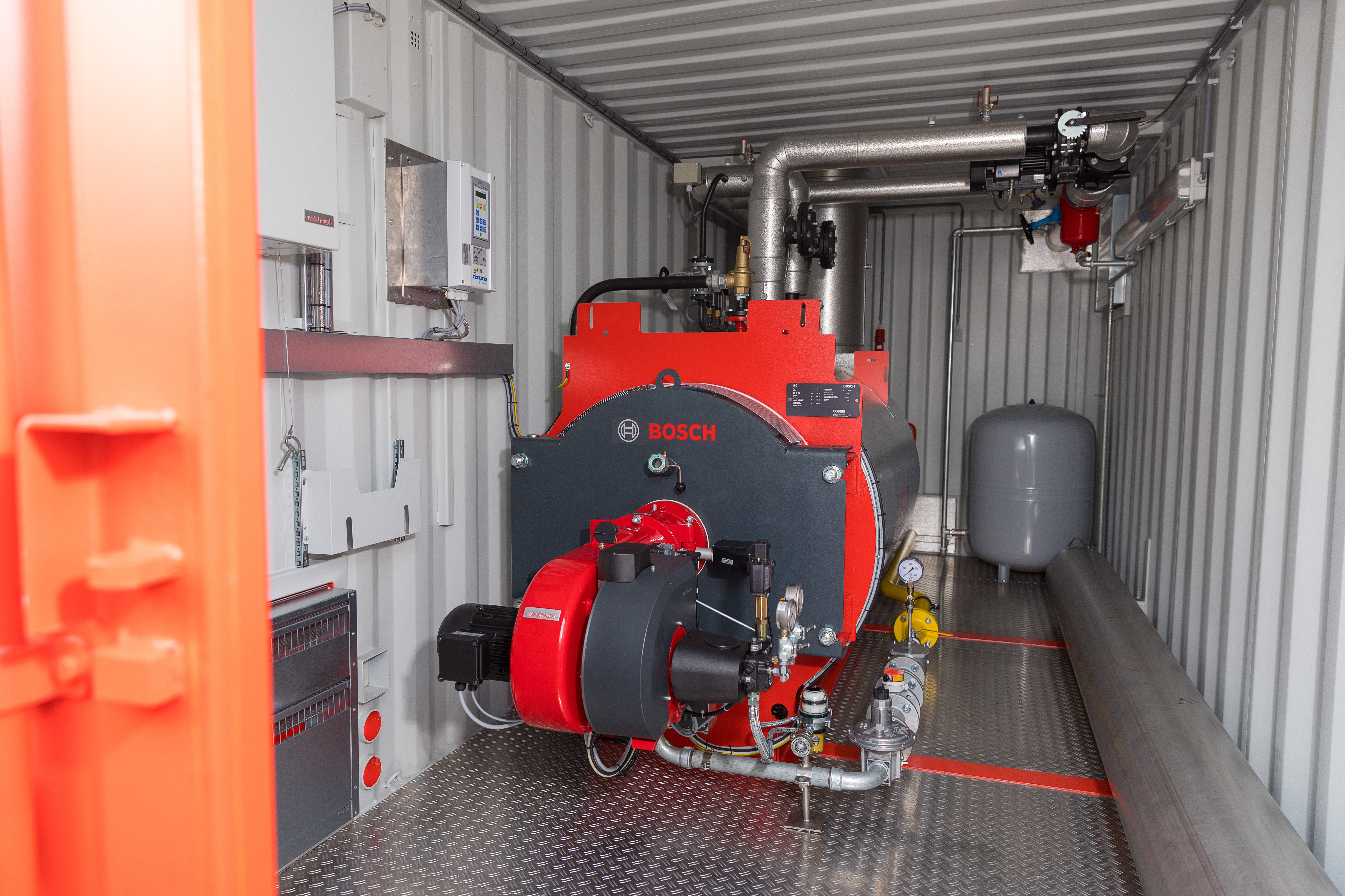 inside container rental boiler Coolworld_Heatworld