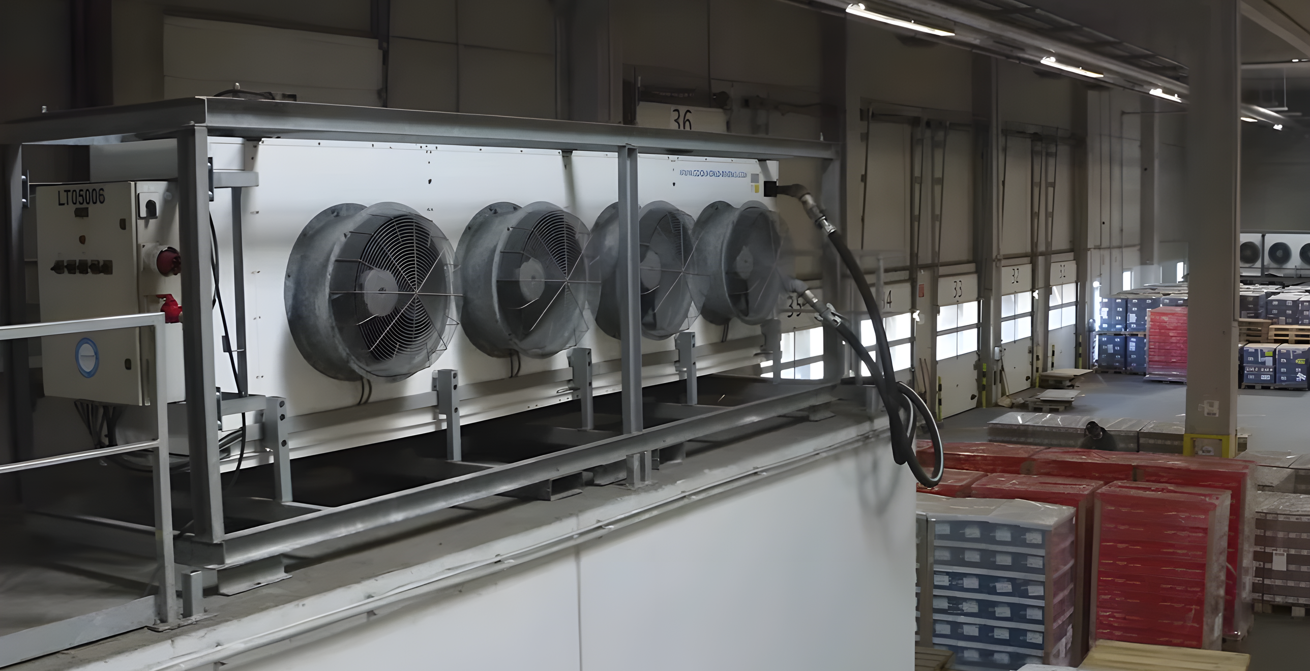 Regardez la vidéo maintenant 👉 Gronotte Frische Logistik se prépare aux étés caniculaires grâce à la solution de refroidissement de Coolworld — image du projet 1