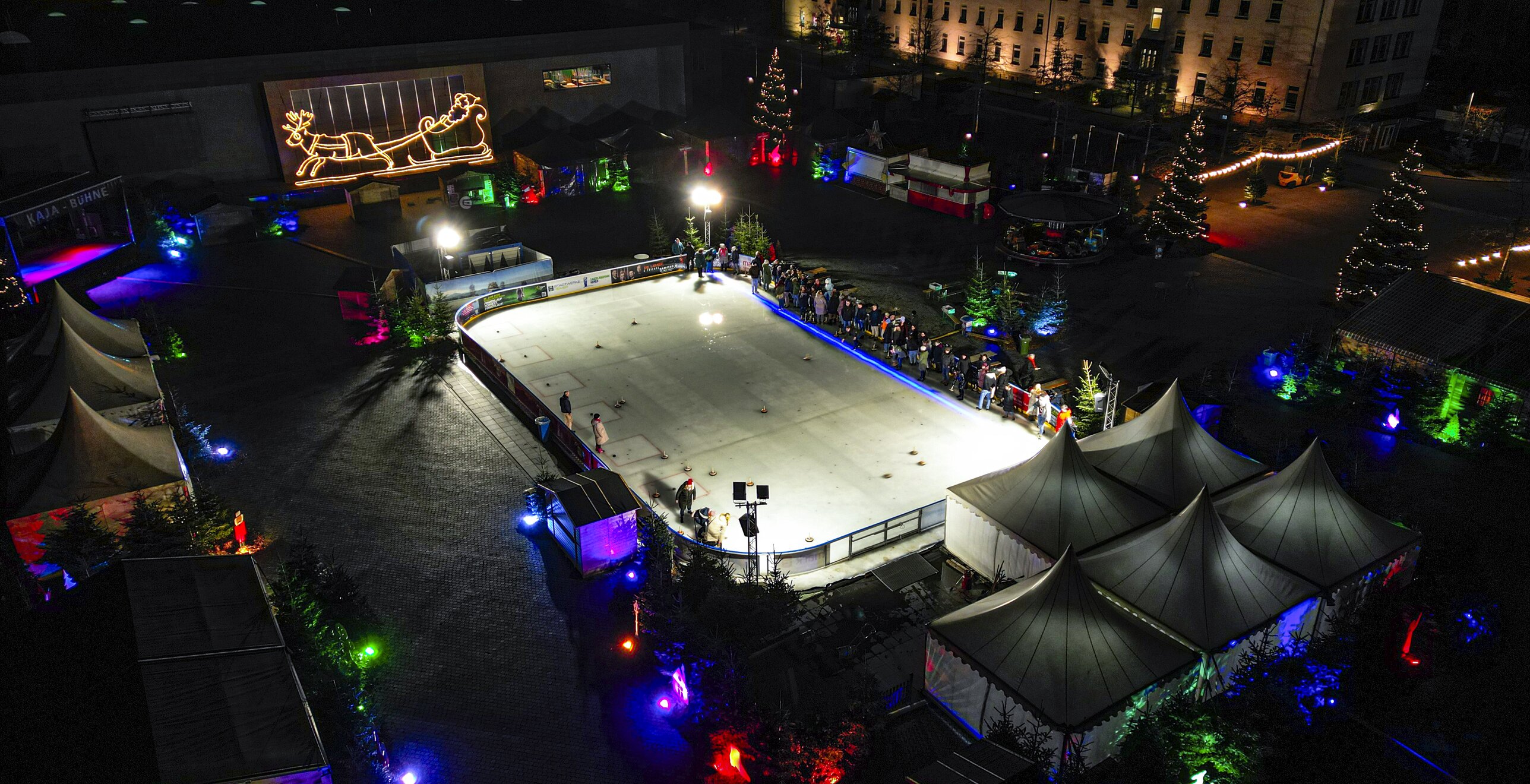 Comme chaque année : le Sauerlandpark de Hemer fait confiance à Coolworld pour une patinoire parfaite — image du projet 2