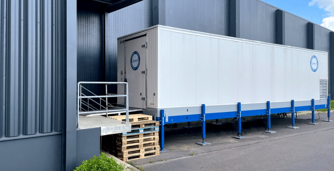 Coolworld helpt voedingsgroothandel aan extra opslagcapaciteit — projectafbeelding 1