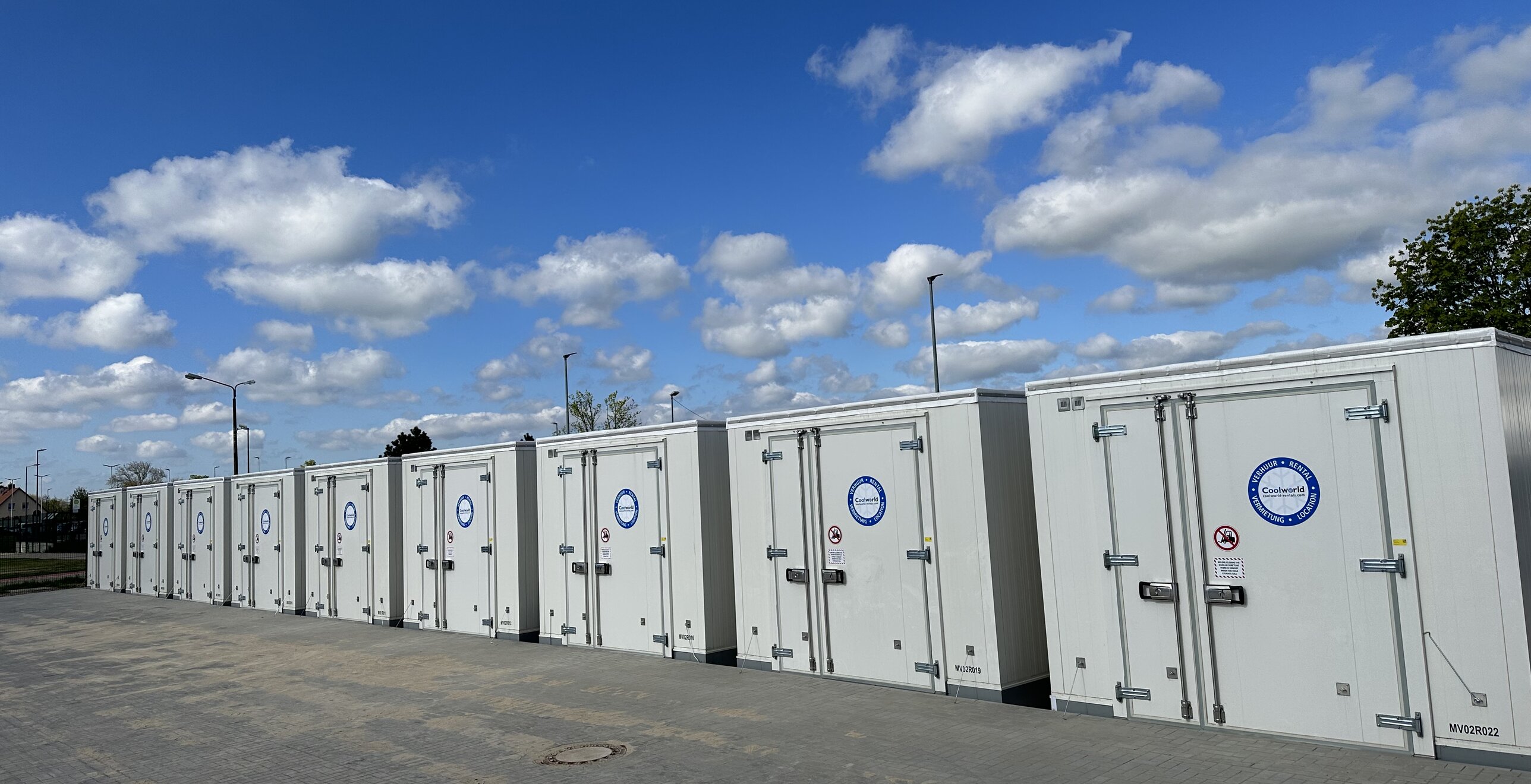 25 méga-chambres froides aident IDT Biologika à se préparer à une pandémie — image du projet 4