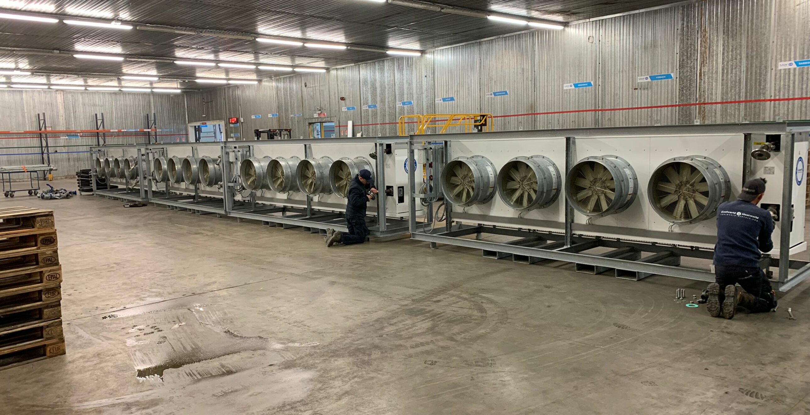Système de refroidissement d'appoint pour un entrepôt logistique sur le point d'ouvrir ses portes — image du projet 3