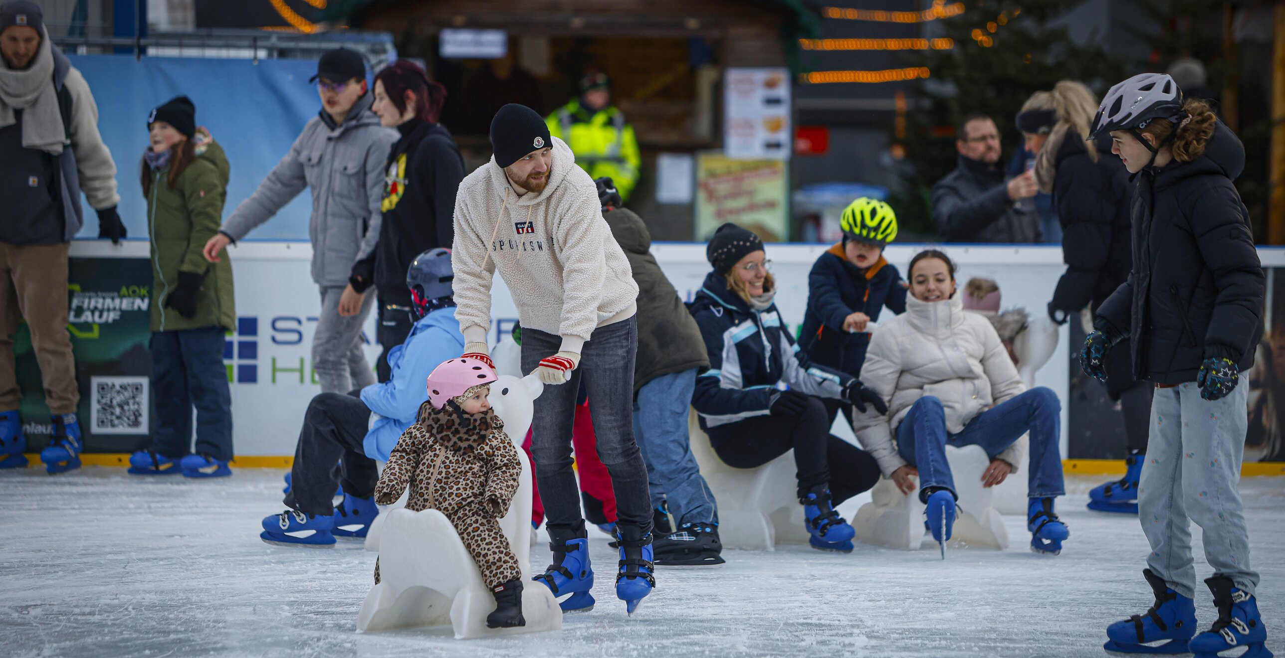 Comme chaque année : le Sauerlandpark de Hemer fait confiance à Coolworld pour une patinoire parfaite — image du projet 5