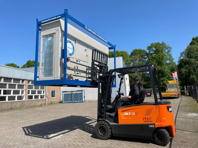 Speziell gebaut in einem robusten Stahlrahmen.